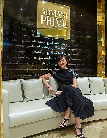 faouzia hilmy arabic calligrapher collaboration with armaniu dubai